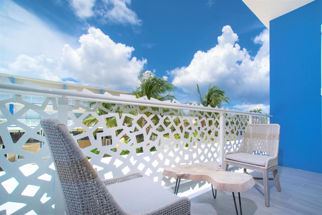 Cayman Luxury Rentals At The Grove West Bay Eksteriør bilde