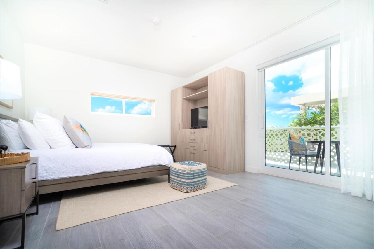 Cayman Luxury Rentals At The Grove West Bay Eksteriør bilde